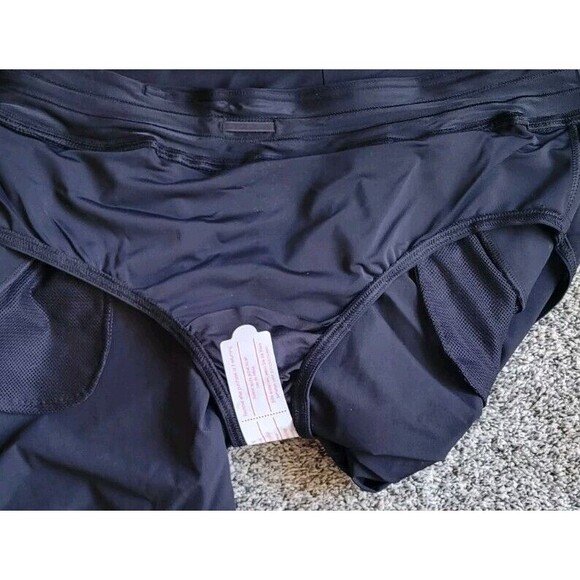 LANDS' END 5" Swim Shorts w/ Panty Black 18 XL Women's Solid Pockets S874 - Picture 4 of 6